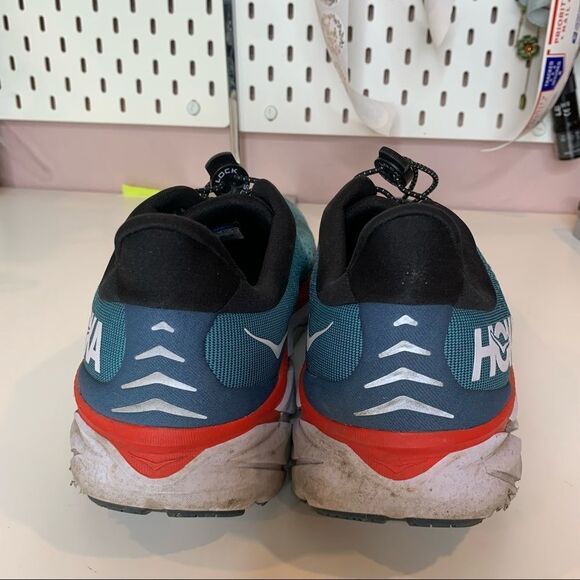 - Hoka Clifton 8 running sneakers - Picture 4 of 10